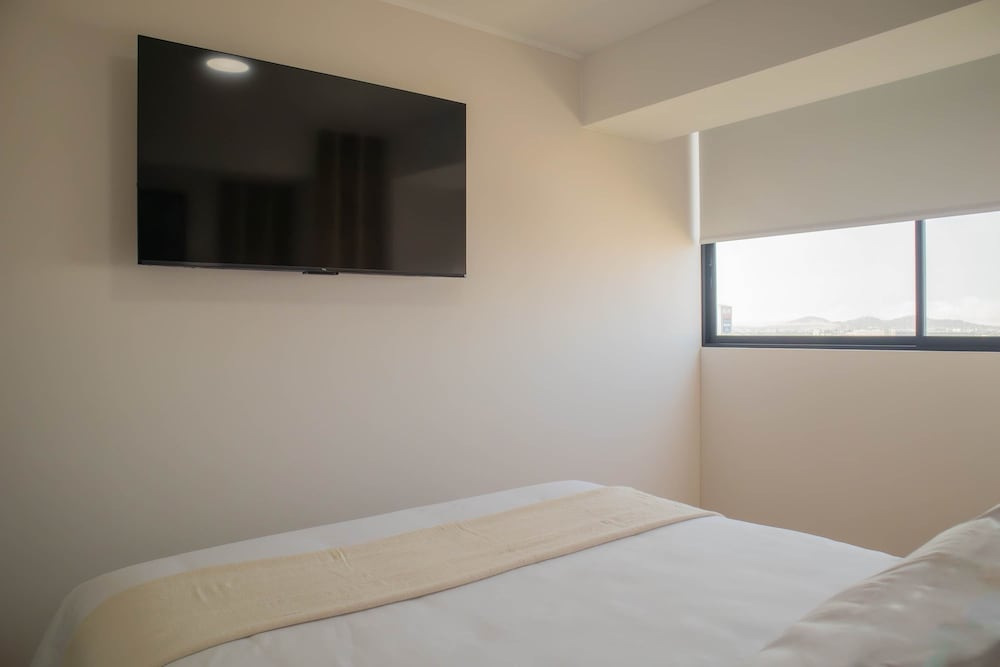 w Magnificent 2BR in Centric Barranco