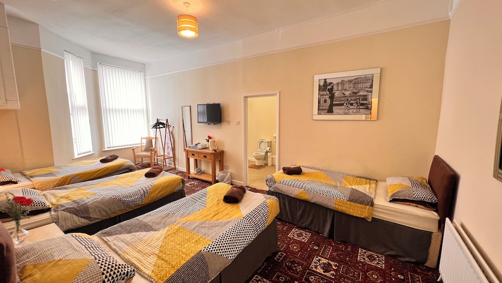 Castle Lodge Guest House