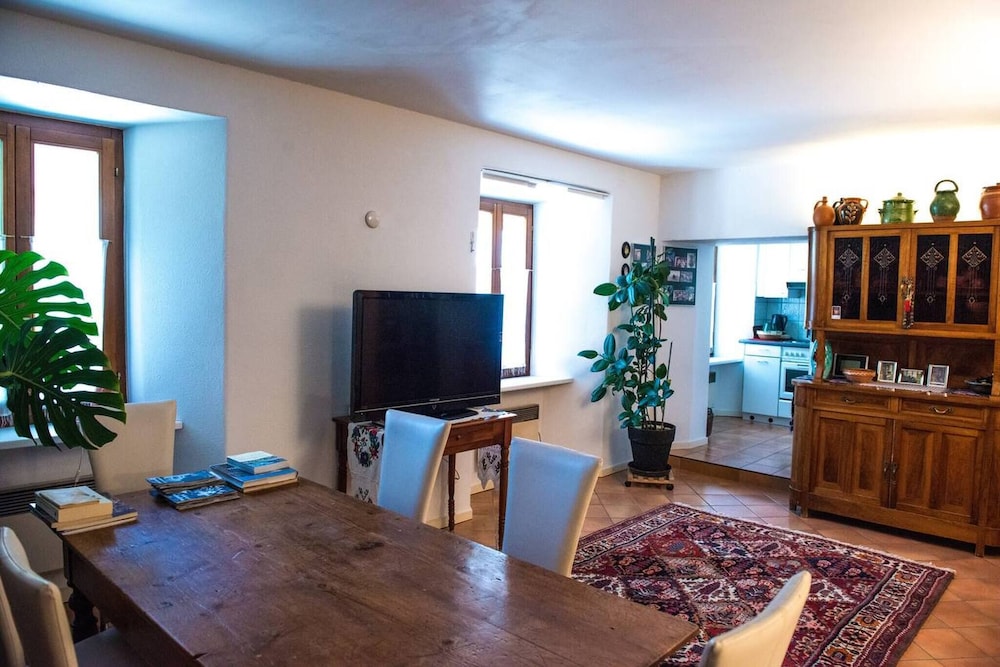 Charming Apartment in