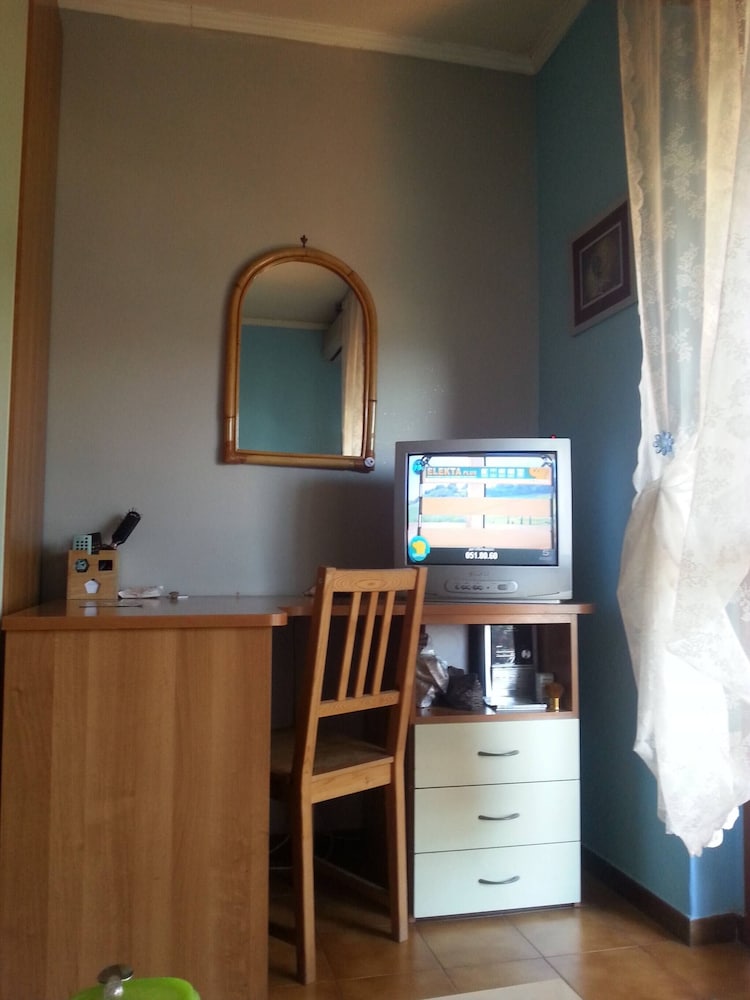 Double Room For Vacations In Roma