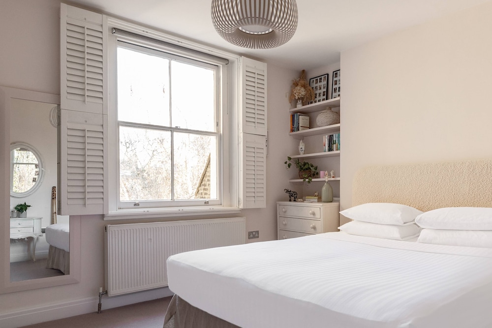 Oakley Street VII by Onefinestay