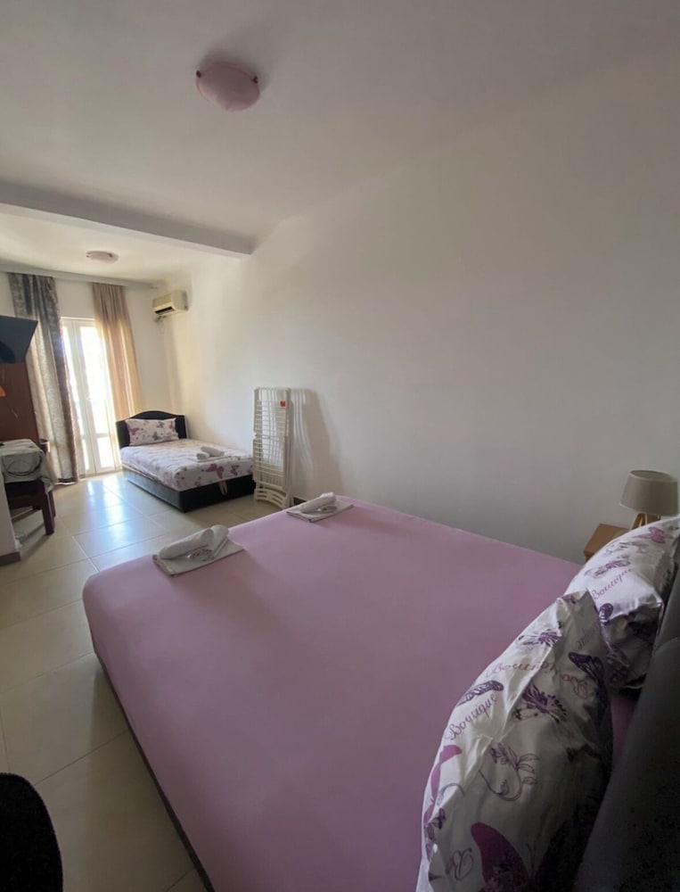 Sunlight Apartments Becici