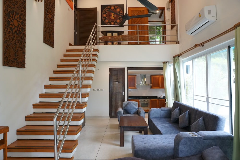 Emerald Sands Beach Villa view 5