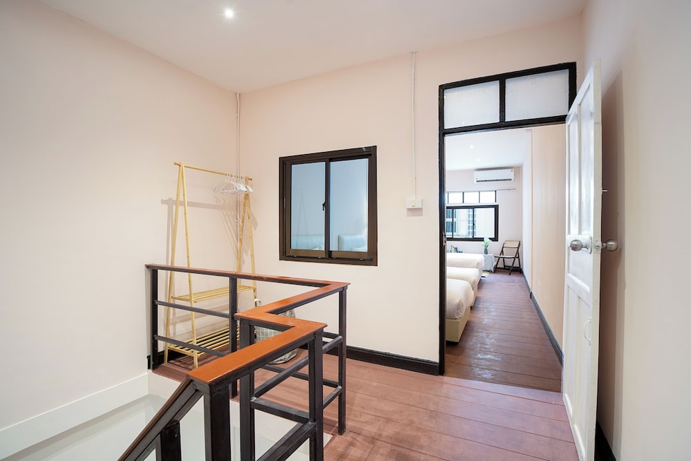 House in Khao San - OH Homes Samsen 12