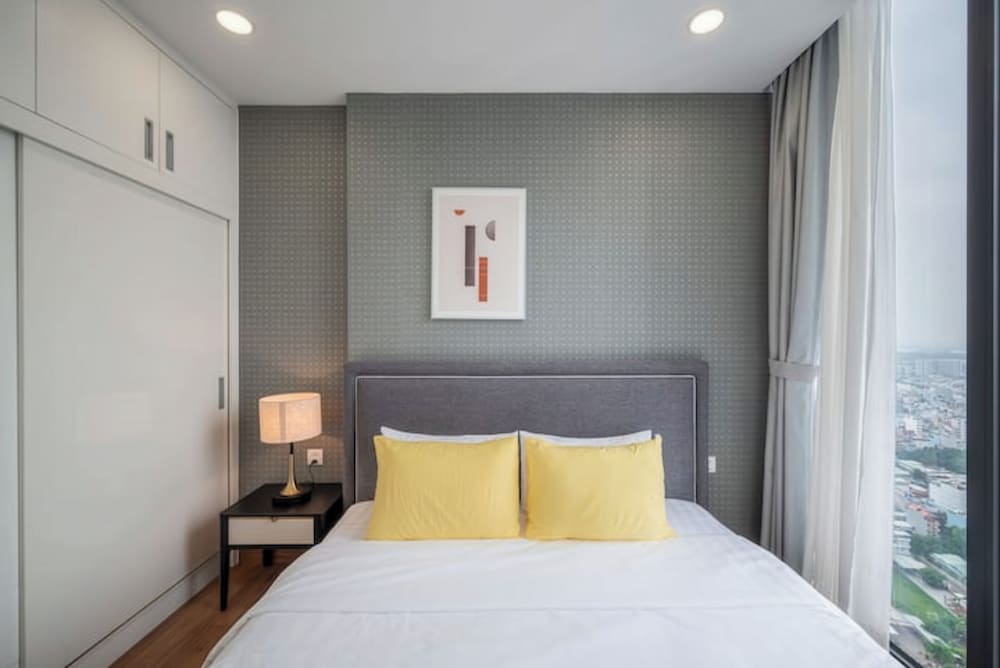 Eco Green Saigon - Free Gym & Pool