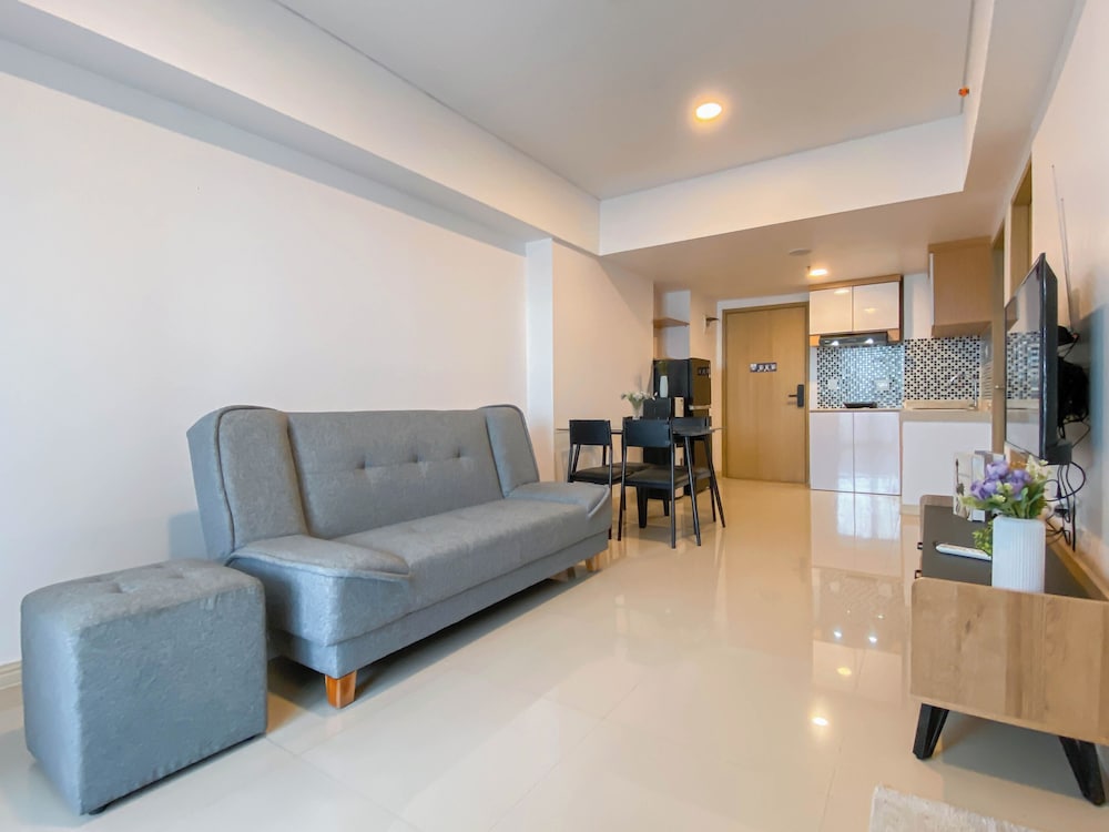 Enjoy Living 3BR at Meikarta Apartment