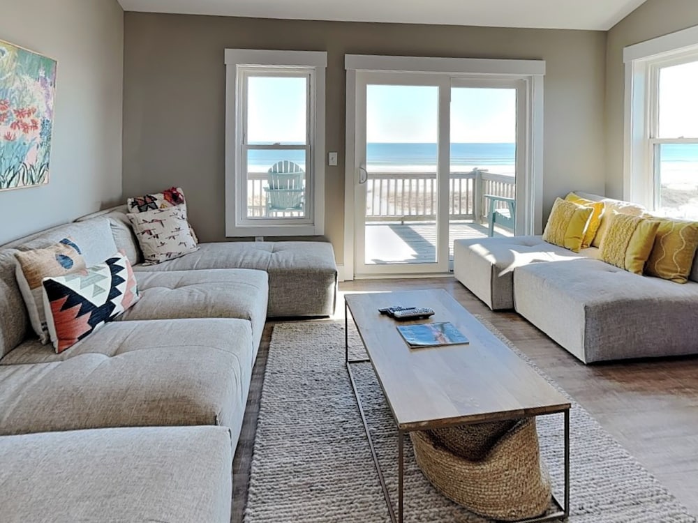 Next to Sea Gallery by Topsail Realty