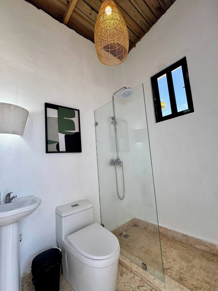 Luxurious Punta Cana Villa With Private Pool & Beach Access