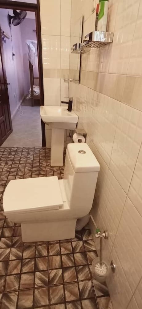 Photo 38