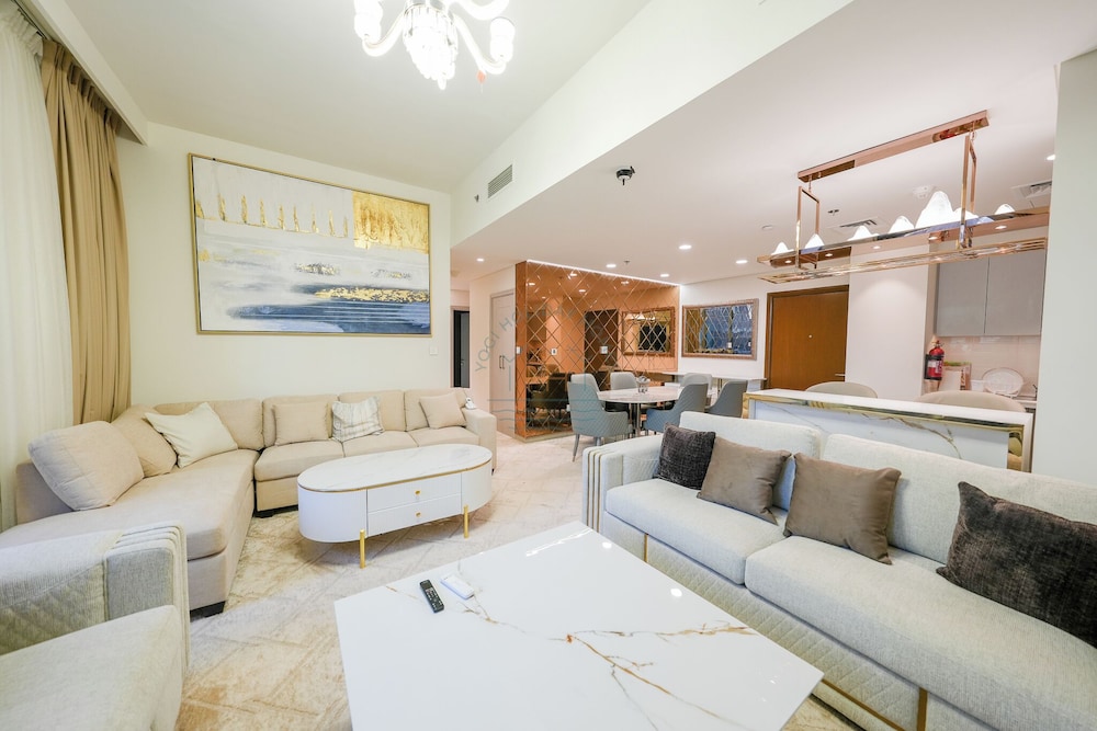 Forte Luxe - Stylish 2BR Downtown Escape