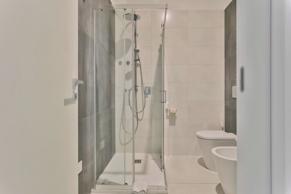 Elegant 2-bed apt in the Centre of Milan