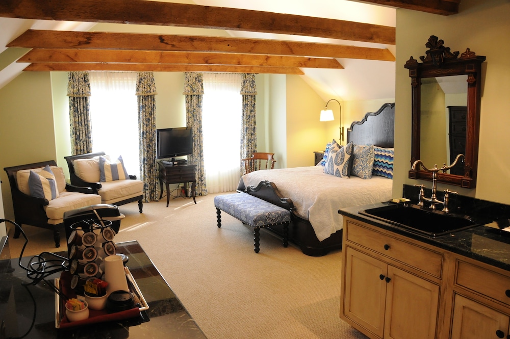 The Lyme Inn