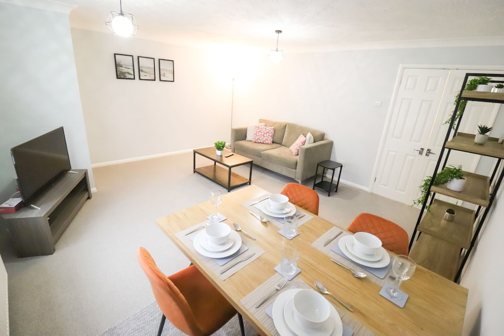 BookedUK New Flat in Bishop's Stortford 5