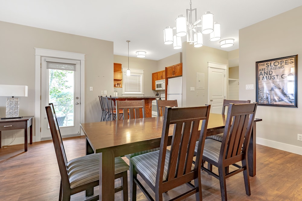 Rivergrass Condos