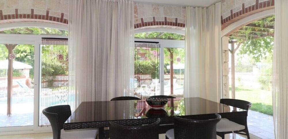 Villa ANM2 by JoyLettings view 3