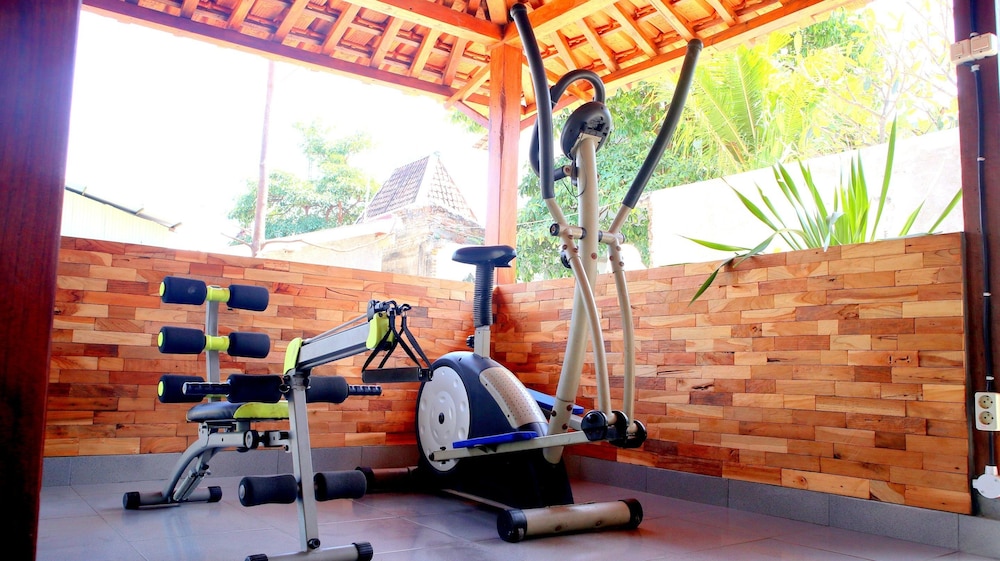 Watusaman Homestay By The Grand Java