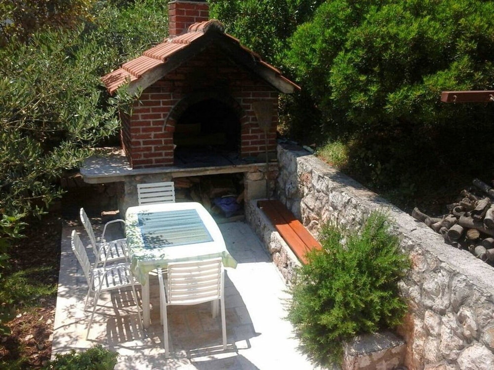 Photo 44