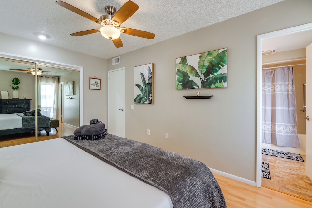 Walk to Golf Club: Sun City Home w/ Private Pool!