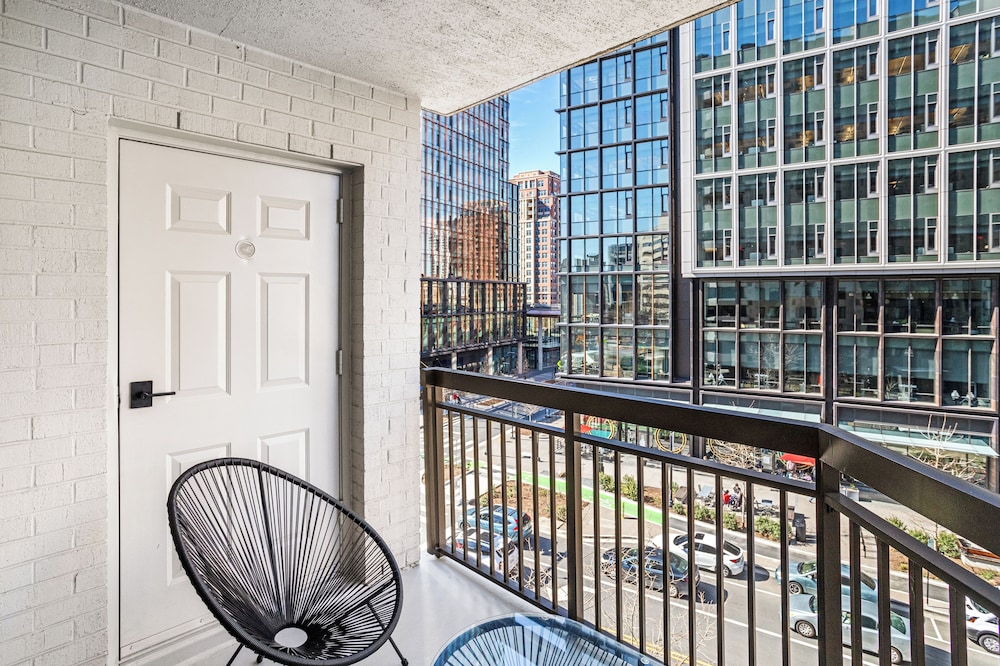 Well Appointed Apartments W Full Comfort