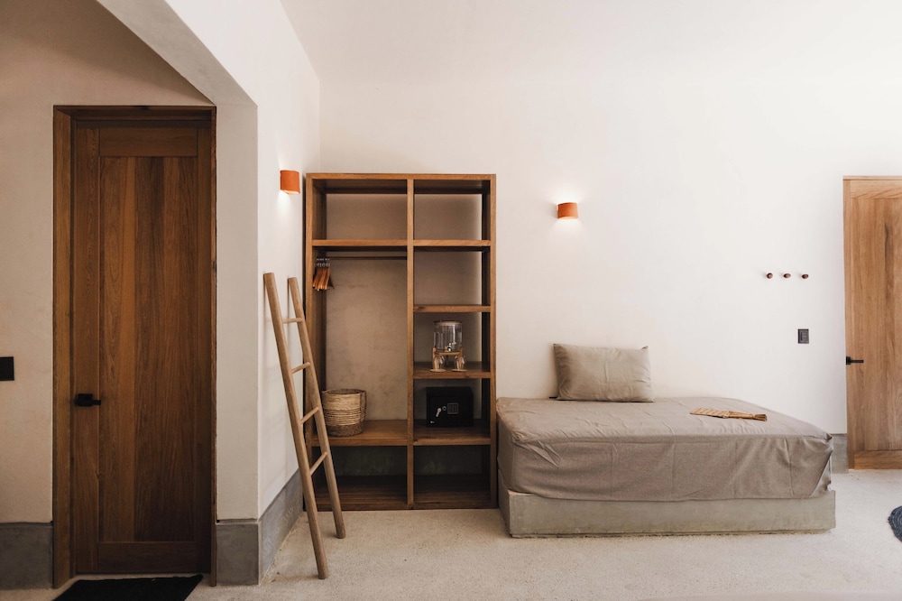 Casa Yute by Ahau Collection