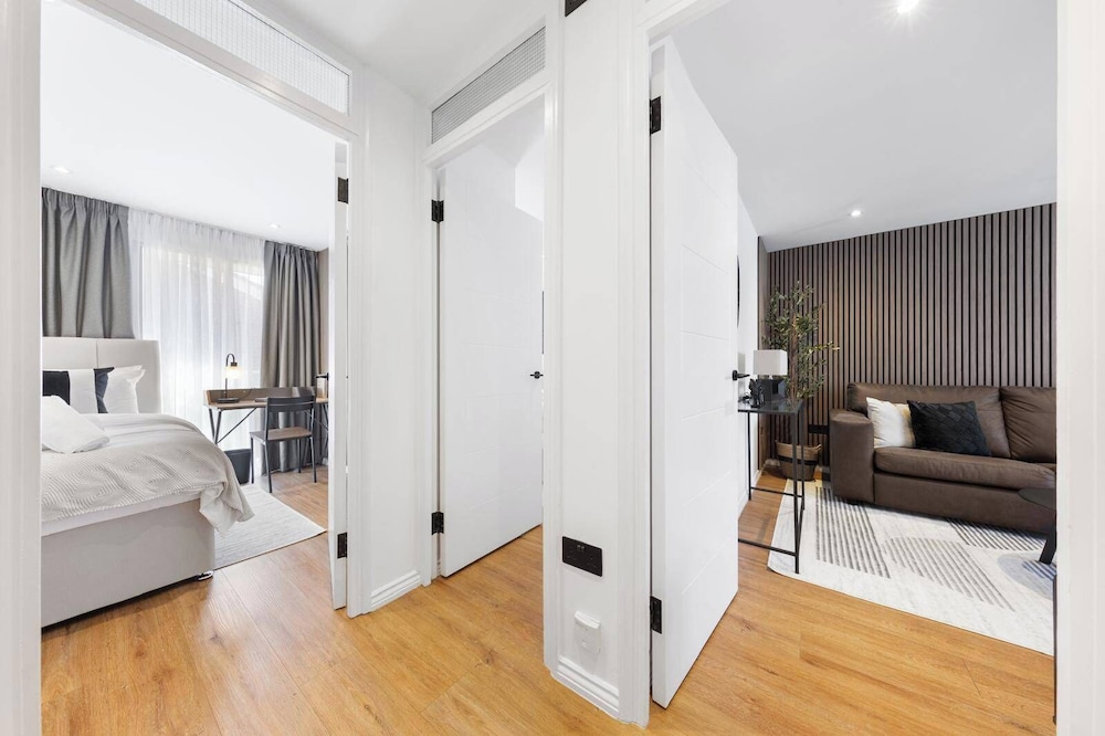Unique 2BR Finchley Flat Sleeps 5