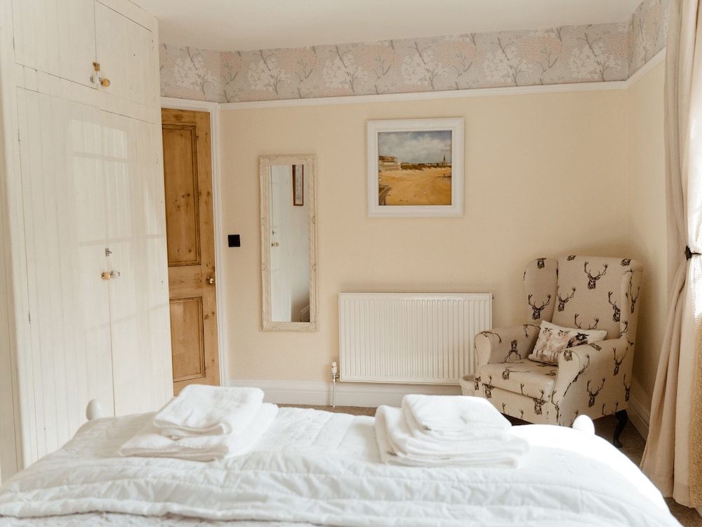 Compass Cottage