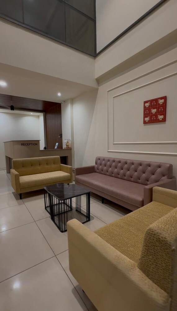 Hotel Tilak