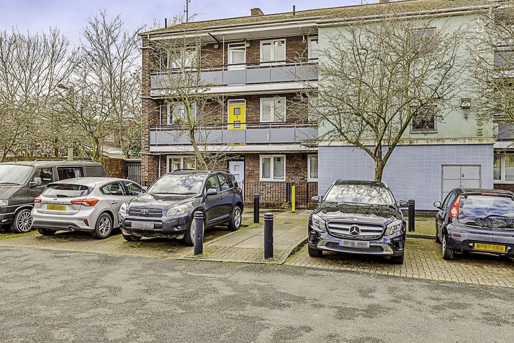 Cosy & Quiet Flat With Garden Close Central London