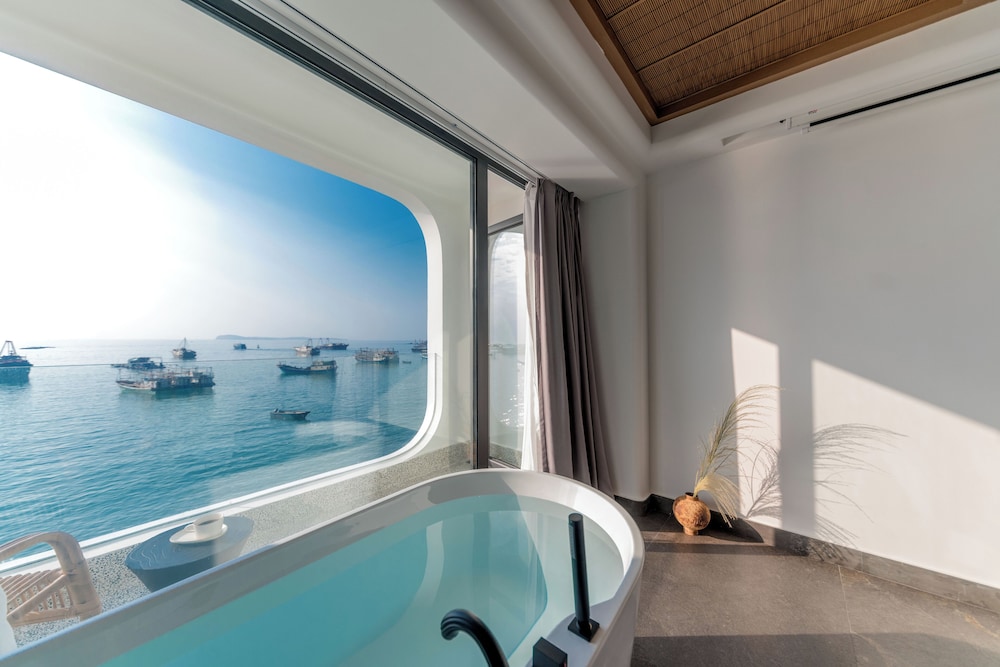 Miyue · Shenzhen Monet Garden Seaview Resort