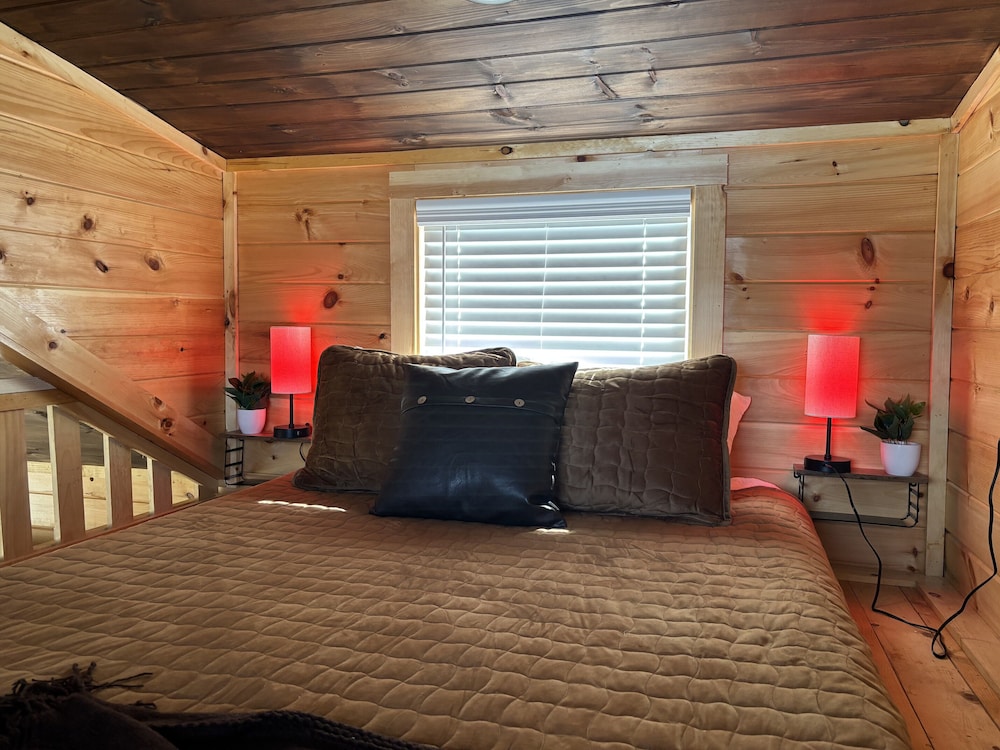 Sojourn Lodging