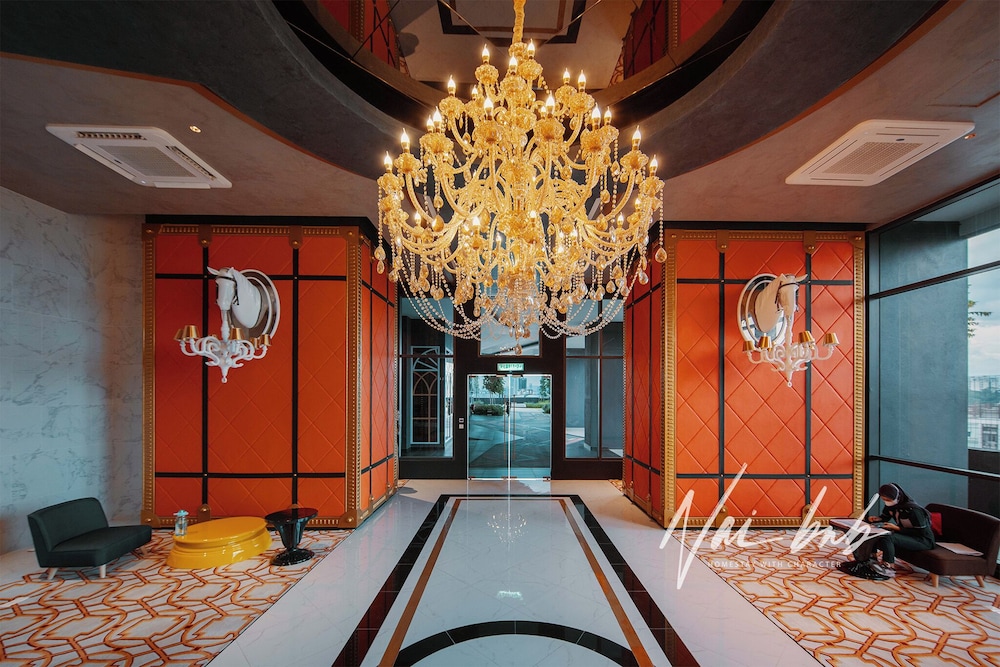 Reception & Lobby