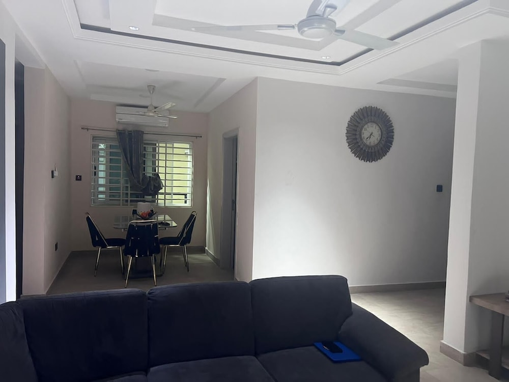 T-Roys Apartments