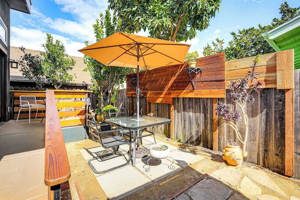 Bay Area Apt w/ Patio: Near Parks & Hiking!
