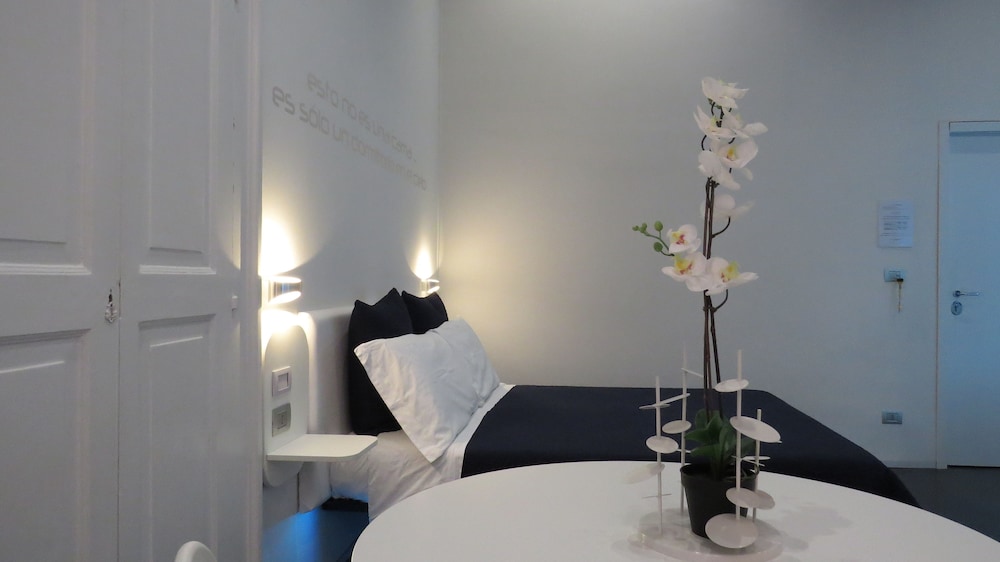 B&B Skyhouse Chiatamone