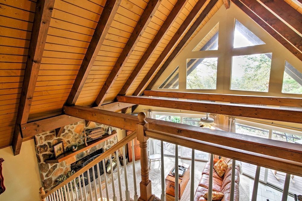 Sky Valley Home w/ Stunning Views - 1 Mi to Resort