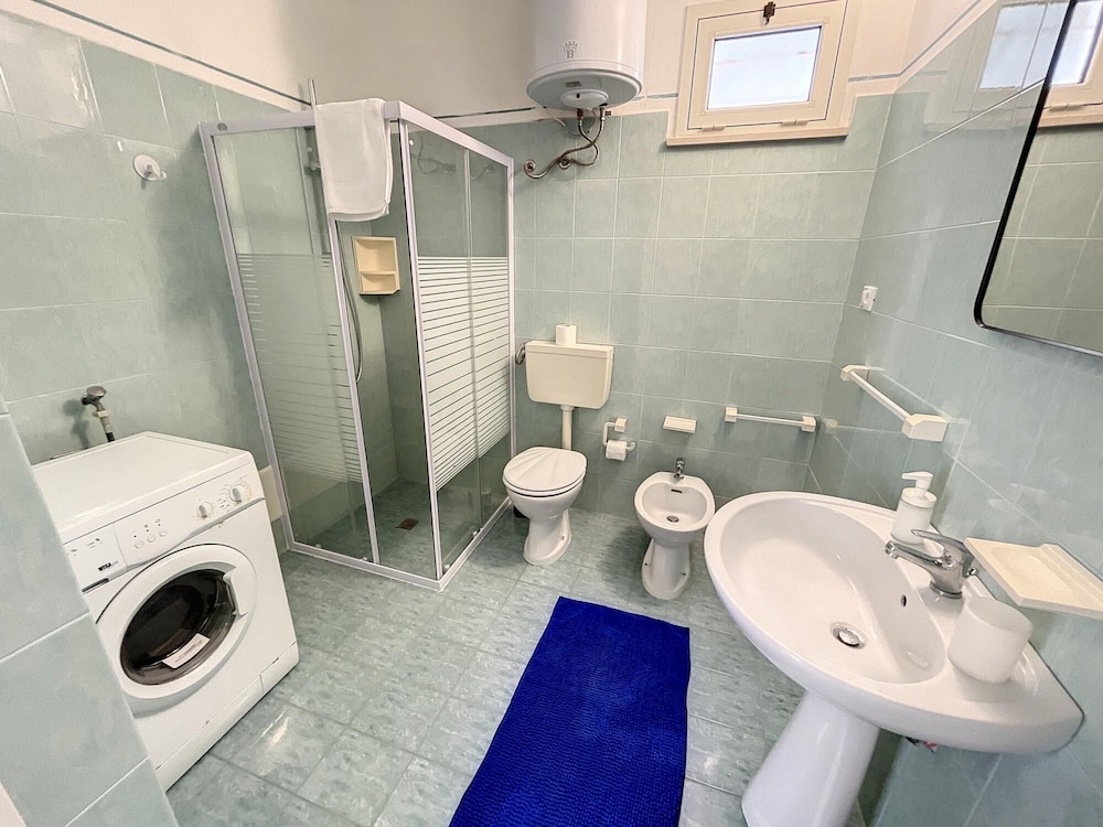 Als004 in Alessano With 3 Bedrooms and 2 Bathrooms view 3