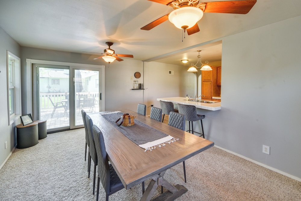 Ogallala Vacations - Ogallala Getaway  15 Mi to Mcconaughy Lake! - Property Image 9