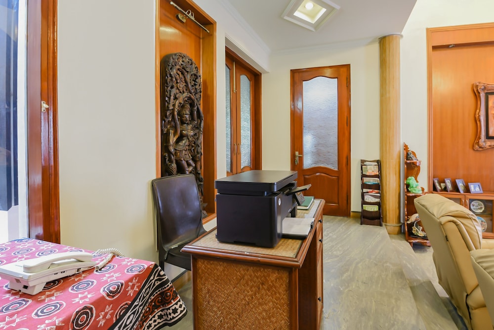 OYO 18606 Home@b74 view 3