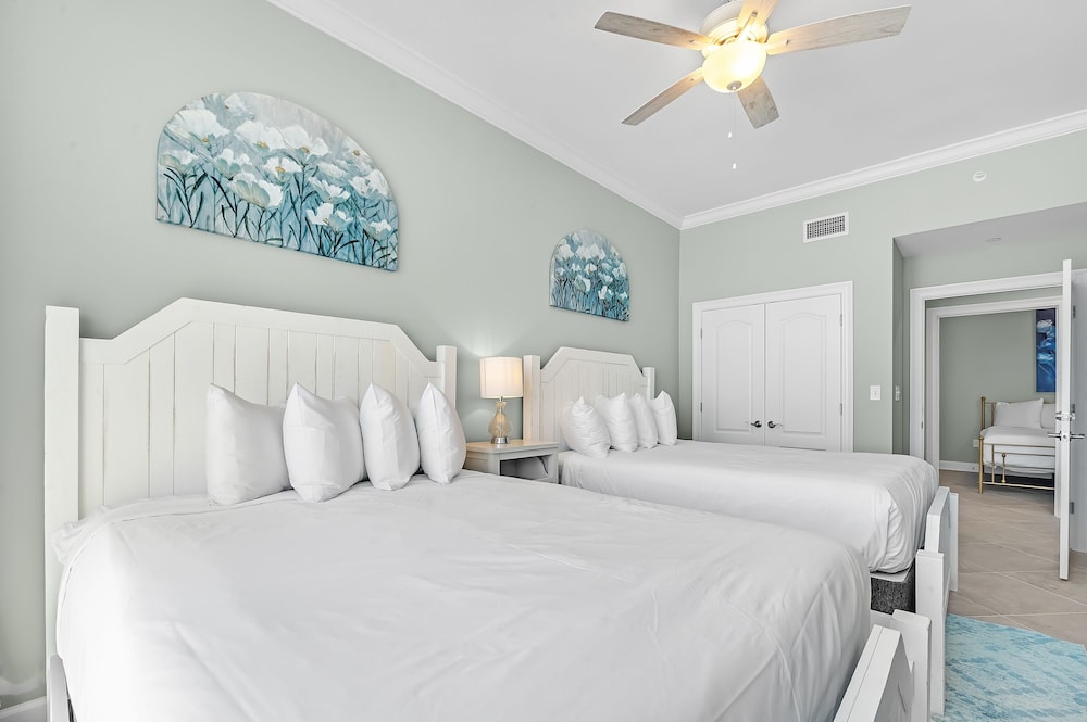 Phoenix Gulf Towers 1508 4 Bedroom Condo