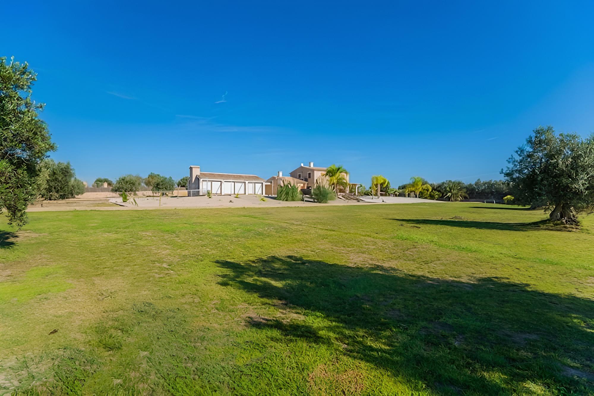 Finca de les Oliveres