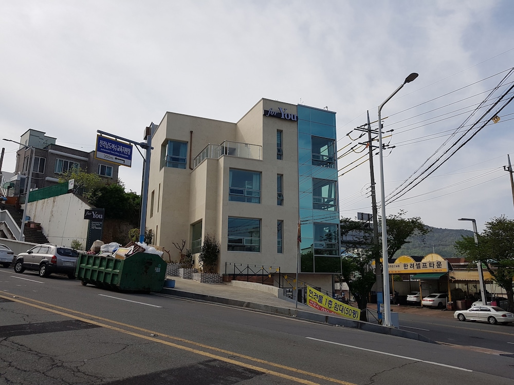 Hostel Foryou