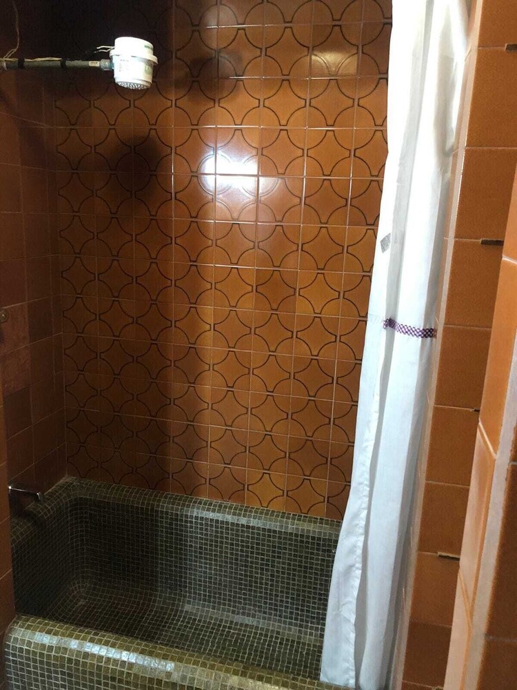 Memphis Hostal - Hostel