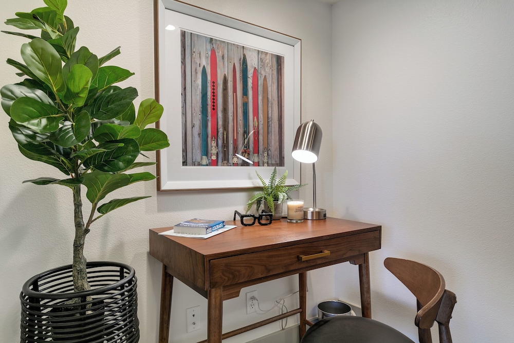 Spacious Retreat Near Old Town & Breweries