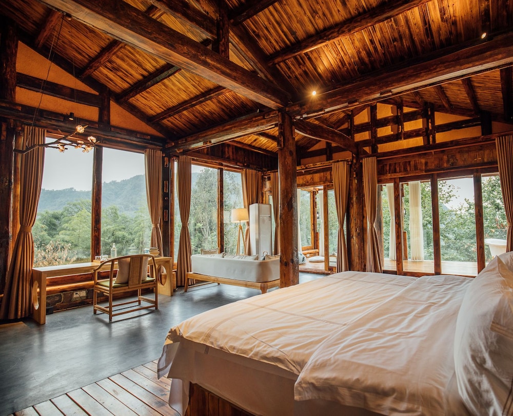No.5 Valley Lodge