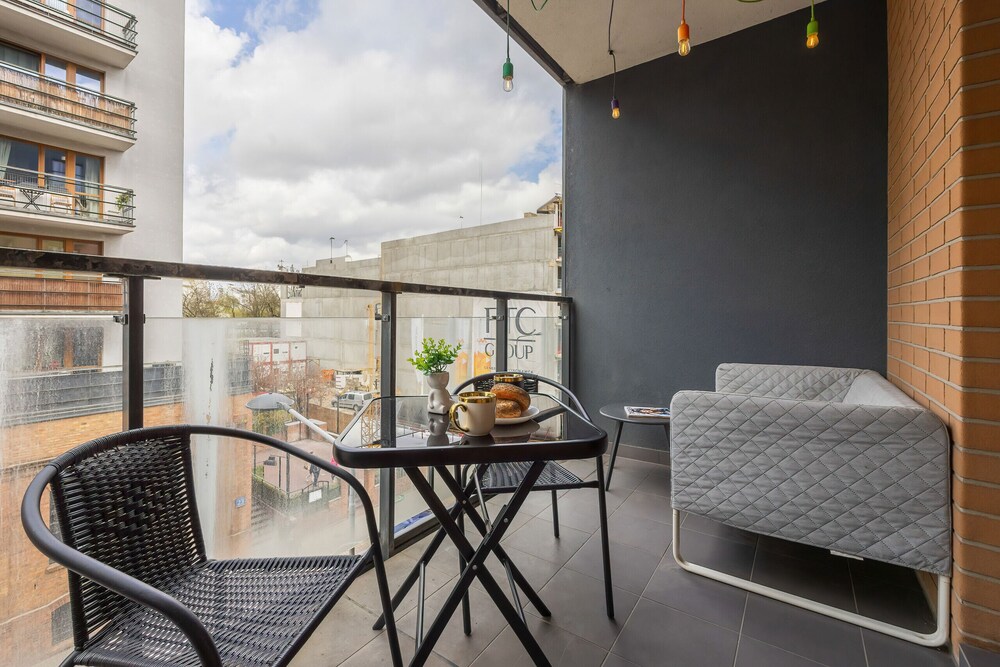 Studio Near The PGE Stadium by Renters