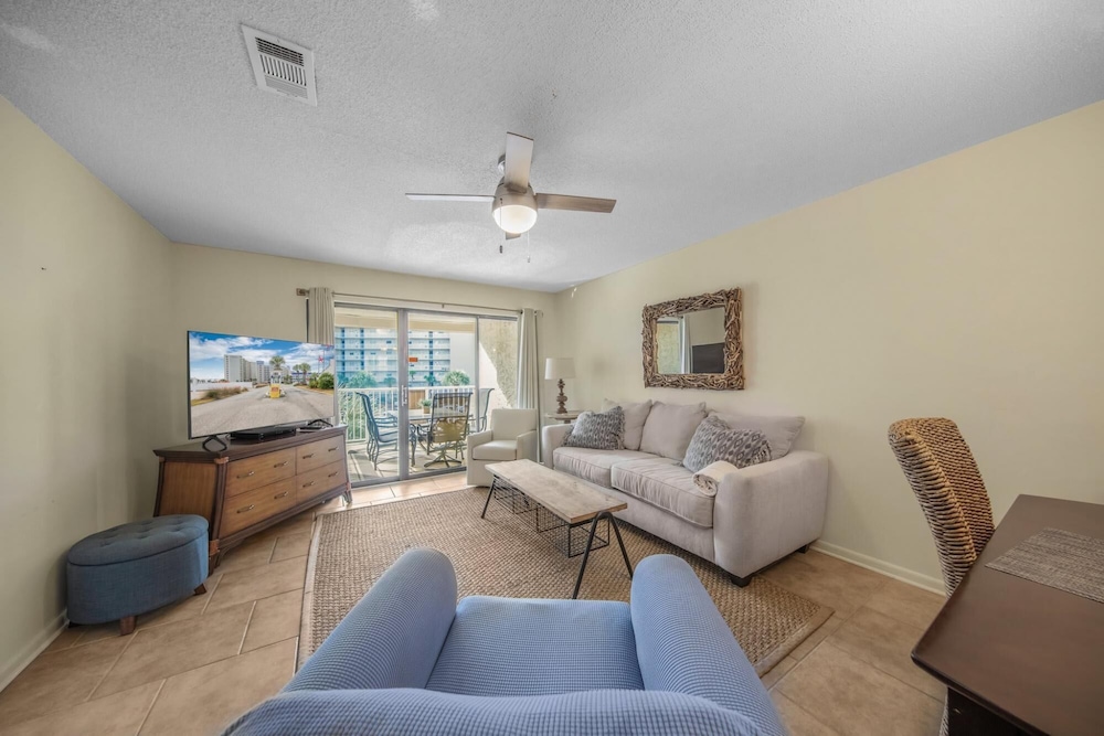 Tranquil Condo With Multiple Pools on White Sands view 4