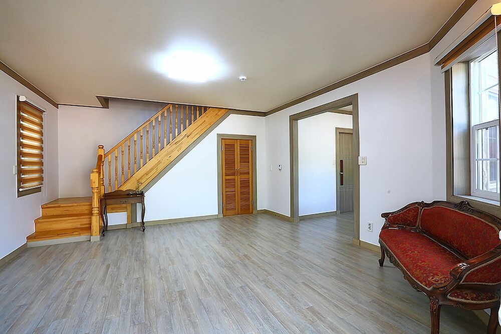 Haena Pension