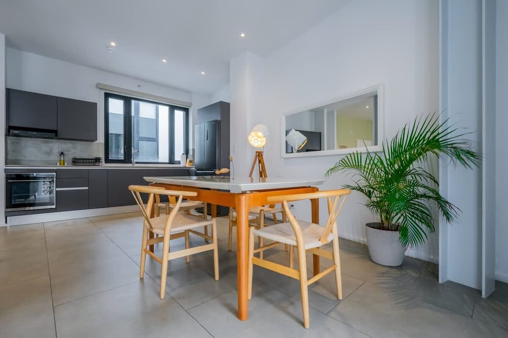 w Marvelous 2BR w Rooftop Pool In Casco Antiguo