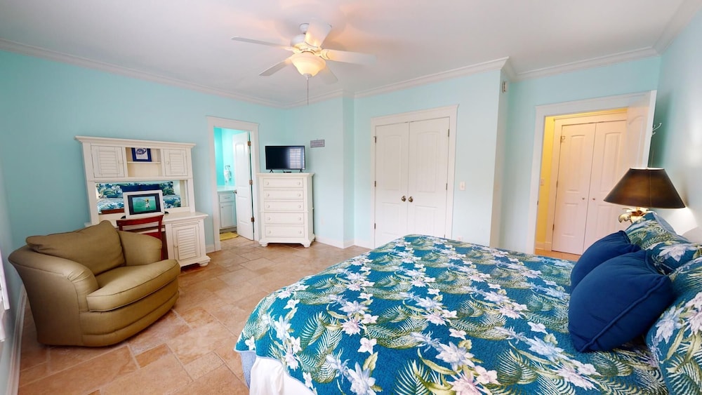15 17th Street by Tybee Vacation Rentals