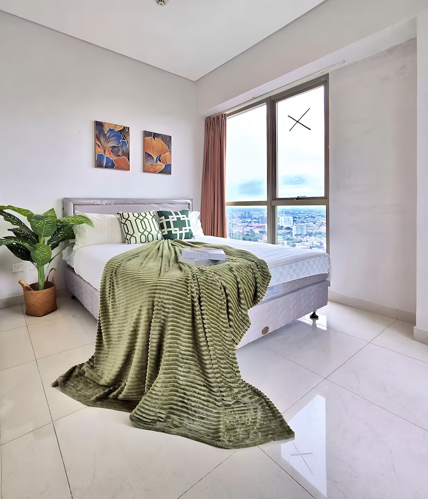 Staysanliving - Taman Anggrek Residence